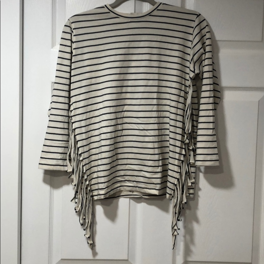 Juste cle white long sleeve shirt